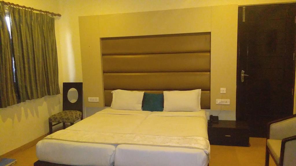 The White Klove New Delhi Luaran gambar