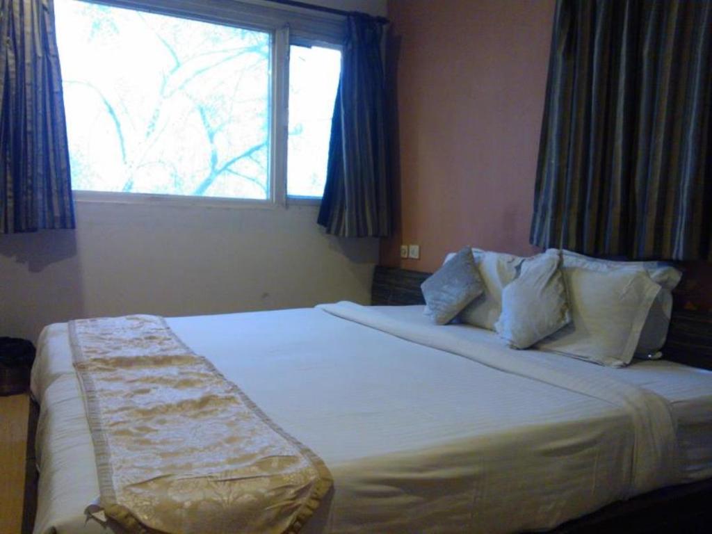 The White Klove New Delhi Luaran gambar